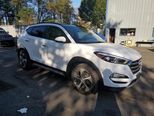 Photo 4 from auction – 2018 HYUNDAI TUCSON VAL with VIN KM8J3CA24JU790843
