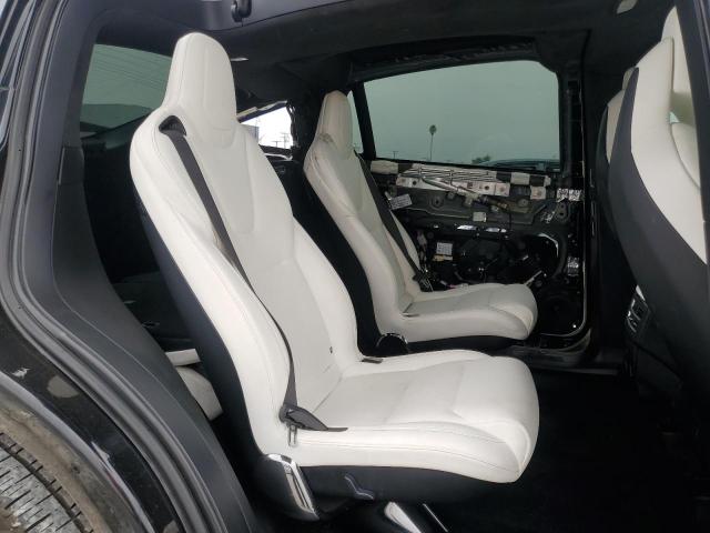 Photo 11 from auction – 2018 TESLA MODEL X with VIN 5YJXCBE21JF092671