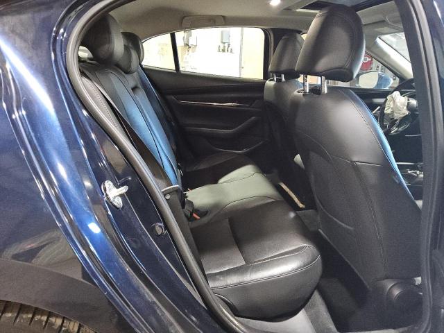 Photo 10 from auction – 2019 MAZDA 3 PREMIUM with VIN 3MZBPAEM9KM104747