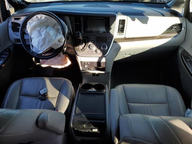 Photo 8 from auction – 2015 TOYOTA SIENNA XLE with VIN 5TDYK3DC4FS640477