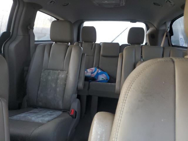 Photo 10 from auction – 2016 CHRYSLER TOWN & COU with VIN 2C4RC1AG2GR150644