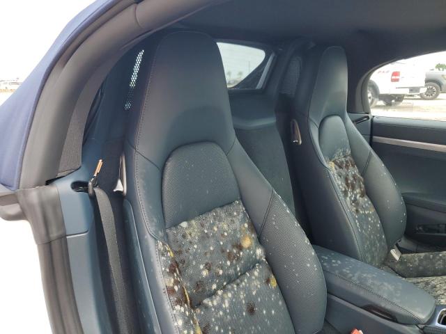 Photo 10 from auction – 2023 PORSCHE BOXSTER S with VIN WP0CB2A80PS213052