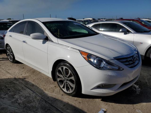 Photo 4 from auction – 2013 HYUNDAI SONATA SE with VIN 5NPEC4AB6DH616668