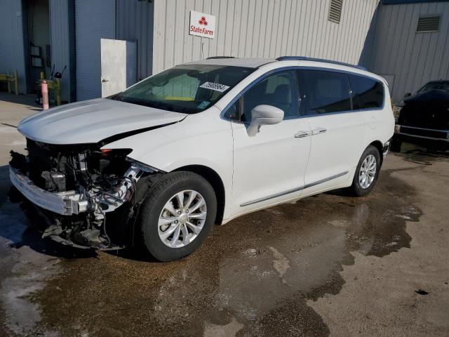 CHRYSLER PACIFICA T 2019 with VIN 2C4RC1BG3KR559744 - Photo from auction