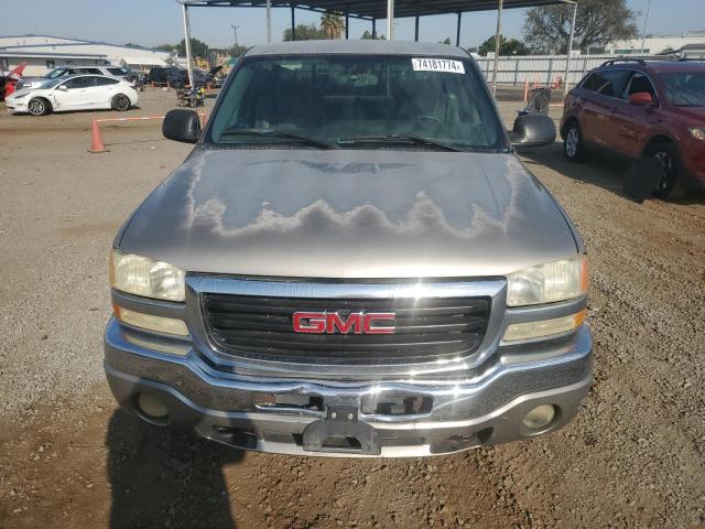 Фото 5 с аукциона – 2003 GMC NEW SIERRA с VIN 2GTEC19V031151642