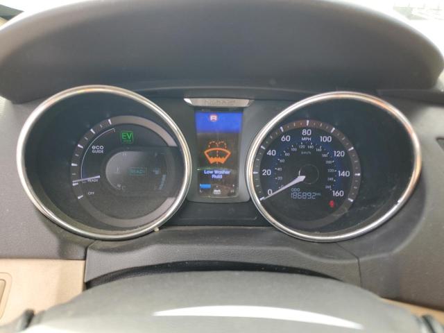 Photo 9 from auction – 2012 HYUNDAI SONATA HYB with VIN KMHEC4A41CA047277