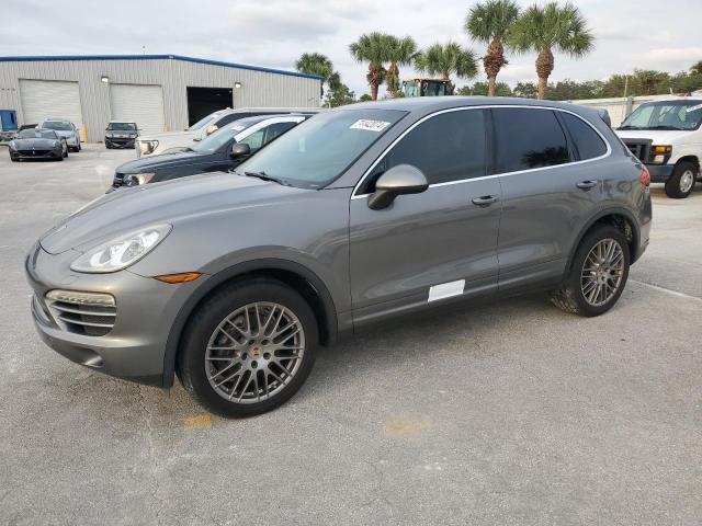 PORSCHE CAYENNE 2014 with VIN WP1AA2A2XELA07782 - Photo from auction