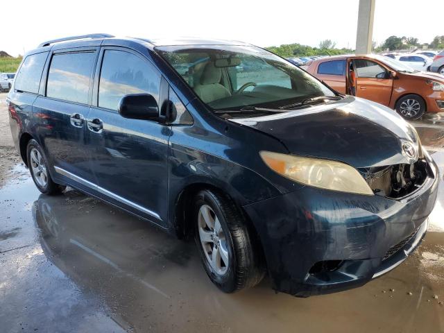Photo 4 from auction – 2012 TOYOTA SIENNA LE with VIN 5TDKK3DCXCS236875