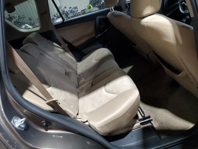 Photo 11 from auction – 2010 TOYOTA RAV4 with VIN JTMBF4DV6A5026207