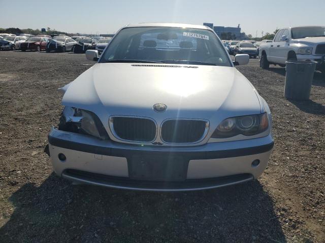 Photo 5 from auction – 2002 BMW 325 I with VIN WBAEV33432KL75358