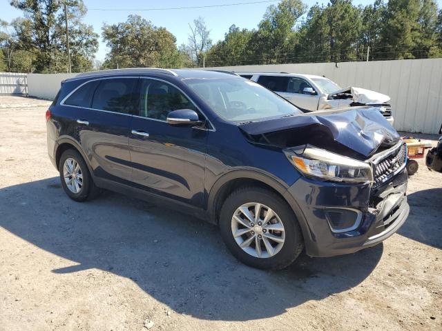 Photo 4 from auction – 2016 KIA SORENTO LX with VIN 5XYPG4A34GG170361