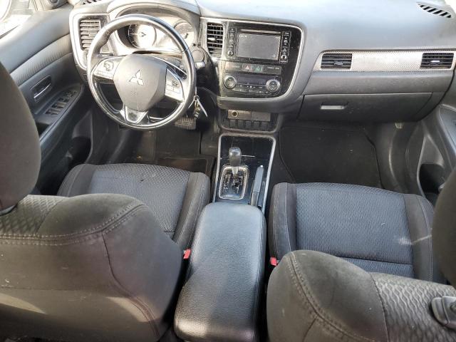 Photo 8 from auction – 2017 MITSUBISHI OUTLANDER with VIN JA4AZ2A39HZ015113