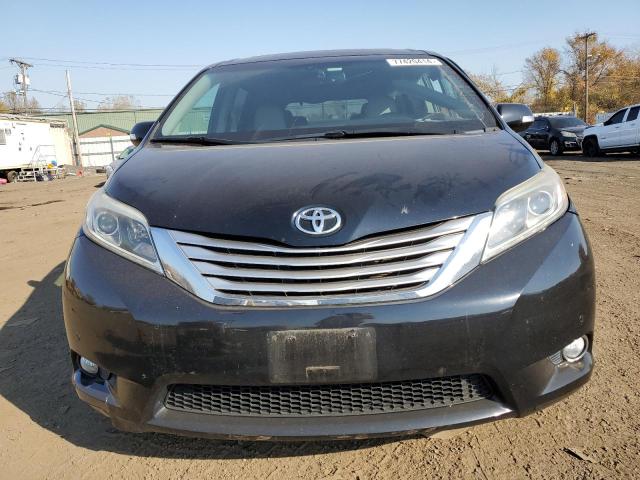 Photo 5 from auction – 2016 TOYOTA SIENNA XLE with VIN 5TDDK3DCXGS138167