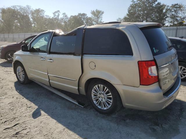 Photo 2 from auction – 2013 CHRYSLER TOWN & COU with VIN 2C4RC1CG4DR667937