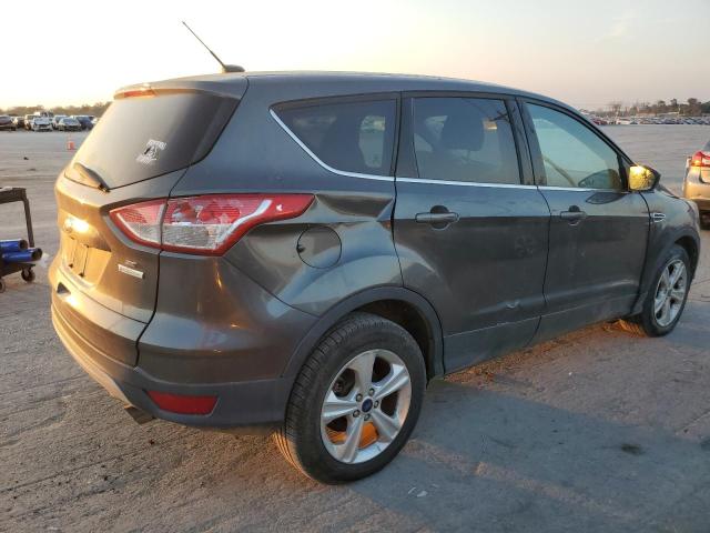 Photo 3 from auction – 2016 FORD ESCAPE SE with VIN 1FMCU0GX4GUA74430