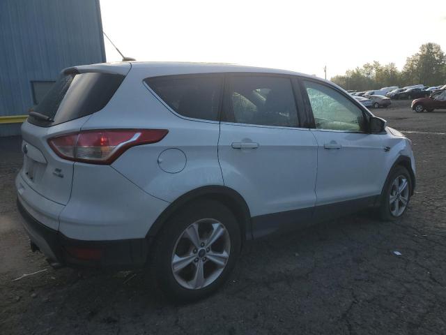 Photo 3 from auction – 2015 FORD ESCAPE SE with VIN 1FMCU9G91FUA09765