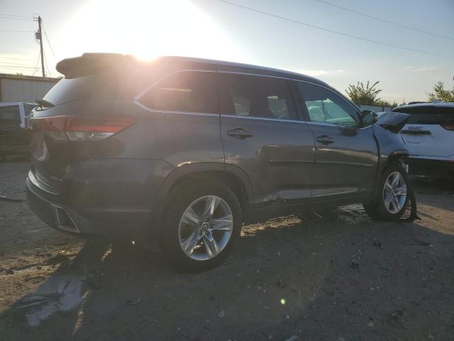 Photo 3 from auction – 2017 TOYOTA HIGHLANDER with VIN 5TDDZRFHXHS415716