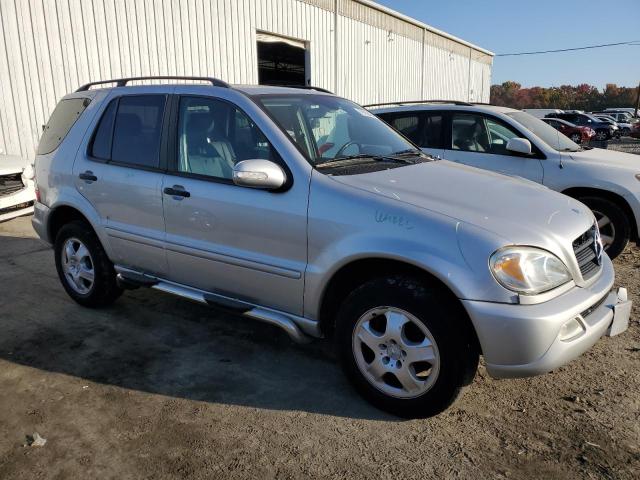 Photo 4 from auction – 2002 MERCEDES-BENZ ML 320 with VIN 4JGAB54E32A365833