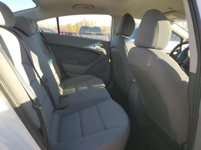 Photo 10 from auction – 2017 KIA FORTE LX with VIN 3KPFK4A7XHE042606