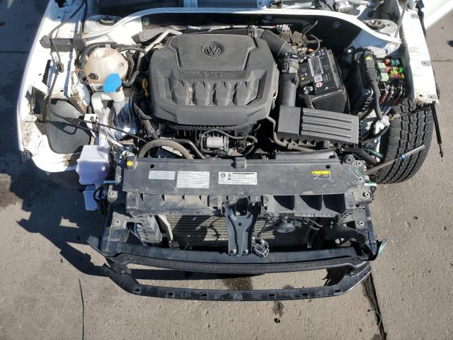Photo 11 from auction – 2020 VOLKSWAGEN PASSAT SEL with VIN 1VWCA7A35LC024046