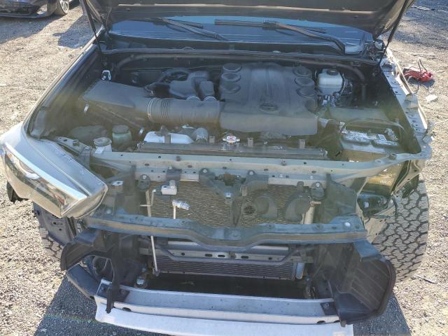 Photo 12 from auction – 2018 TOYOTA 4RUNNER SR with VIN JTEBU5JR9J5534119
