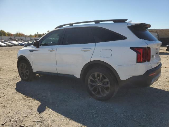 Photo 2 from auction – 2022 KIA SORENTO EX with VIN 5XYRHDLF9NG115141
