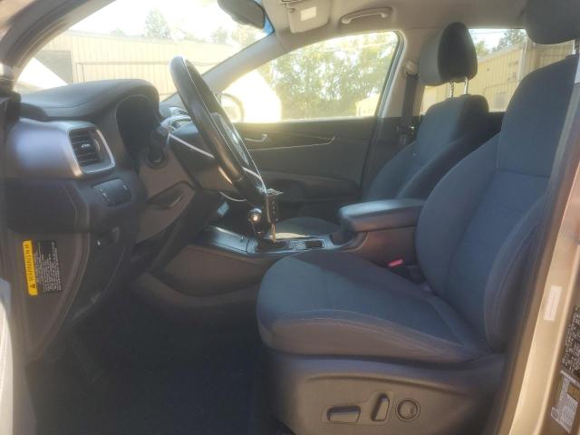 Photo 7 from auction – 2016 KIA SORENTO LX with VIN 5XYPGDA33GG058781