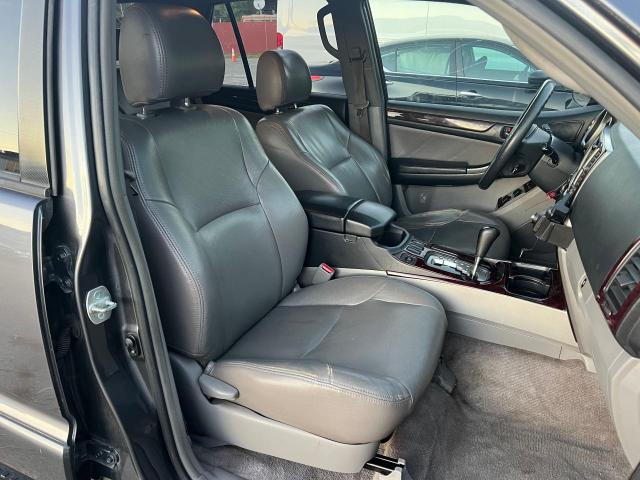Photo 5 from auction – 2005 TOYOTA 4RUNNER SR with VIN JTEBU14R658043659
