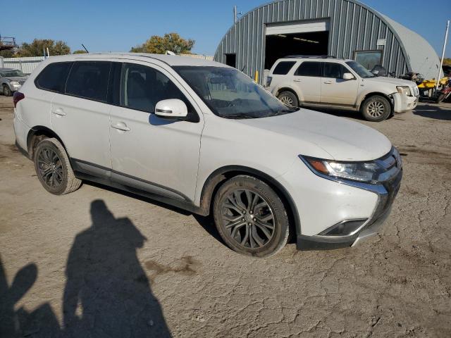 Photo 4 from auction – 2016 MITSUBISHI OUTLANDER with VIN JA4AZ3A32GZ011795