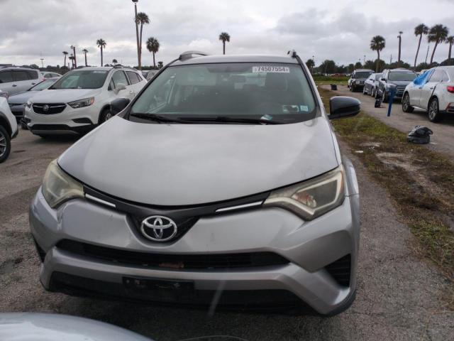 Photo 5 from auction – 2016 TOYOTA RAV4 LE with VIN 2T3BFREV5GW456484