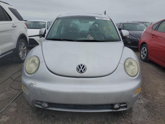 Photo 5 from auction – 2000 VOLKSWAGEN NEW BEETLE with VIN 3VWDD21C3YM438821