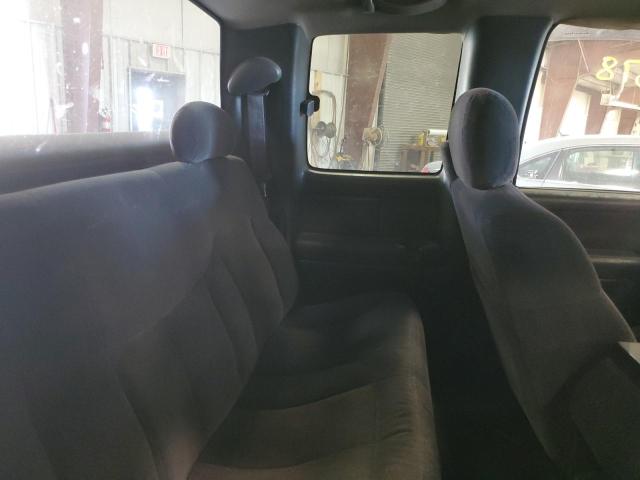 Photo 10 from auction – 1999 CHEVROLET SILVERADO with VIN 1GCEK19T7XE229369