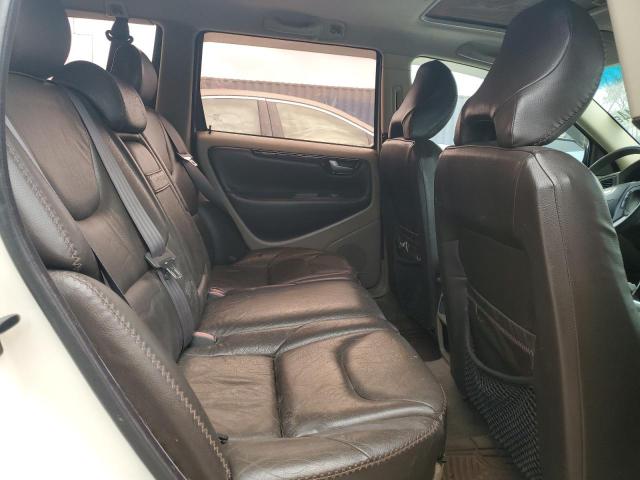 Photo 11 from auction – 2002 VOLVO V70 XC with VIN YV1SZ58D621049830