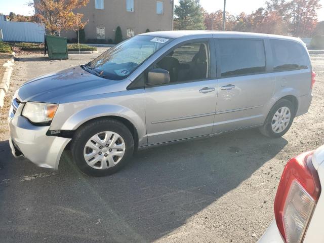 DODGE GRAND CARA 2013 with VIN 2C4RDGBG3DR766122 - Photo from auction