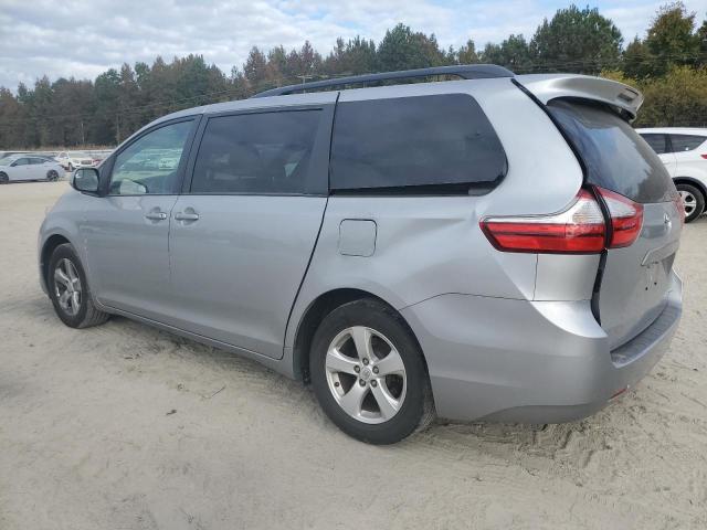 Photo 2 from auction – 2015 TOYOTA SIENNA LE with VIN 5TDKK3DC9FS660603