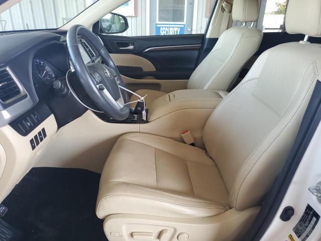 Photo 7 from auction – 2016 TOYOTA HIGHLANDER with VIN 5TDDKRFH6GS253148