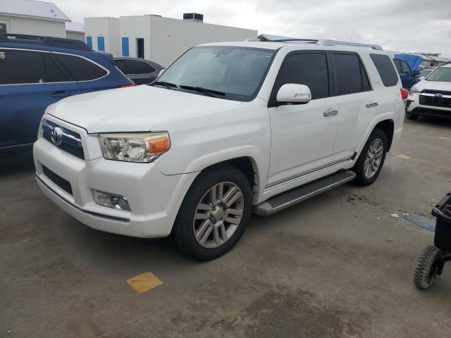 TOYOTA 4RUNNER SR 2010 with VIN JTEZU5JRXA5005650 - Photo from auction