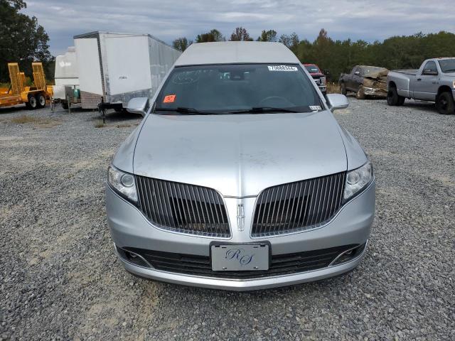 Photo 5 from auction – 2013 LINCOLN MKT with VIN 2LJMJ5LK2DBL57156