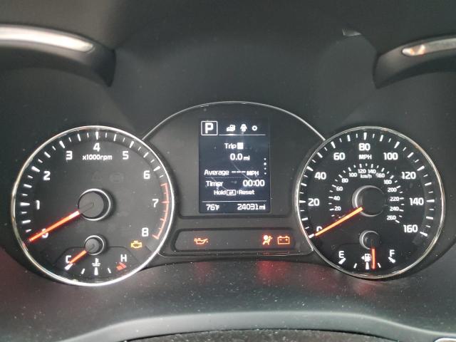 Photo 9 from auction – 2017 KIA FORTE LX with VIN 3KPFL4A71HE042538