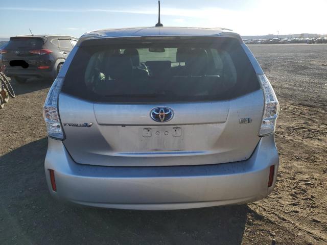 Photo 6 from auction – 2012 TOYOTA PRIUS V with VIN JTDZN3EU6C3132916