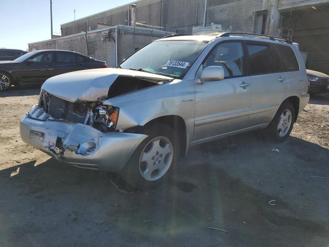 TOYOTA HIGHLANDER 2004 with VIN JTEEP21A940061109 - Photo from auction