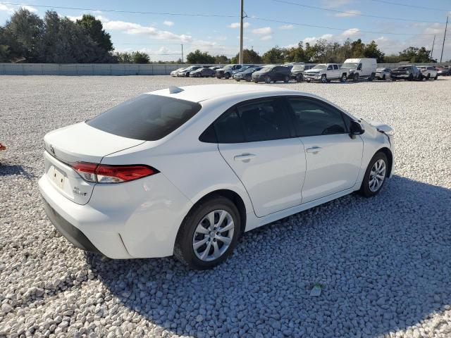 Photo 3 from auction – 2024 TOYOTA COROLLA LE with VIN JTDBCMFE5R3039222