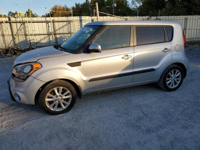 KIA SOUL + 2013 مع رقم تعريف المركبة KNDJT2A66D7523899 - صورة من المزاد