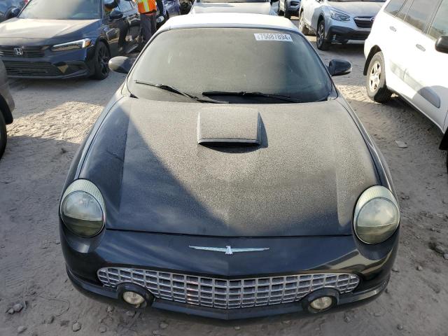 Photo 5 from auction – 2004 FORD THUNDERBIR with VIN 1FAHP60A94Y101657