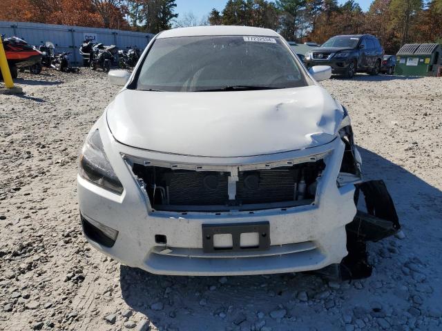 Foto 5 de la subasta – 2015 NISSAN ALTIMA 2.5 con VIN 1N4AL3AP1FC409517