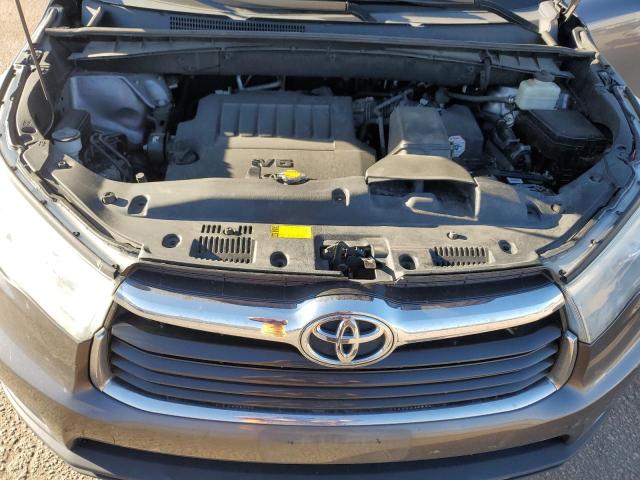 Photo 12 from auction – 2015 TOYOTA HIGHLANDER with VIN 5TDBKRFH4FS086228