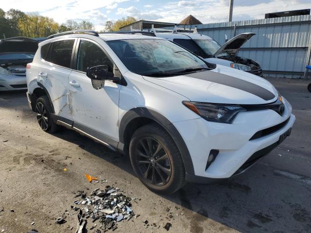 Photo 4 from auction – 2018 TOYOTA RAV4 ADVEN with VIN 2T3RFREV6JW843213