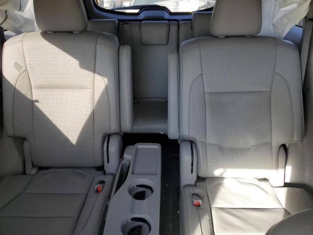 Photo 10 from auction – 2017 TOYOTA HIGHLANDER with VIN 5TDDZRFH6HS412540