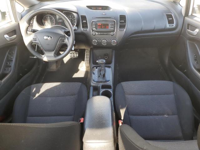 Photo 8 from auction – 2017 KIA FORTE LX with VIN 3KPFK4A74HE088528