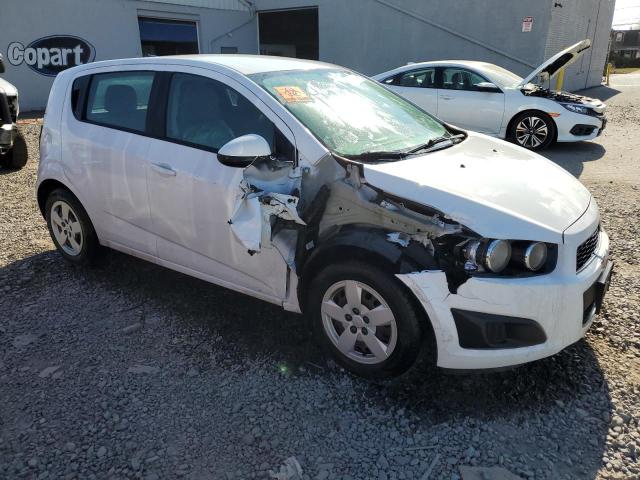 Photo 4 from auction – 2014 CHEVROLET SONIC LS with VIN 1G1JA6SG2E4172263